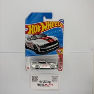 FORD MUSTANG DARK HORSE