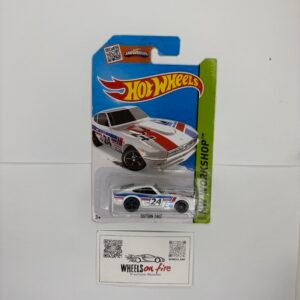 2015 Hot Wheels Workshop #243 Datsun 240Z white 88C