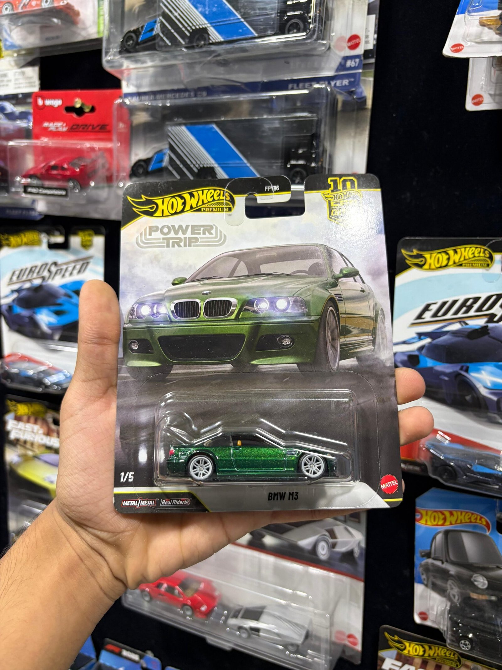 Hot Wheels Premium Car Culture Collectible Toy Car, 1:64 Scale Die-Cast BMW M3 E46, Eurospeed Vehicle with Real Riders Tires