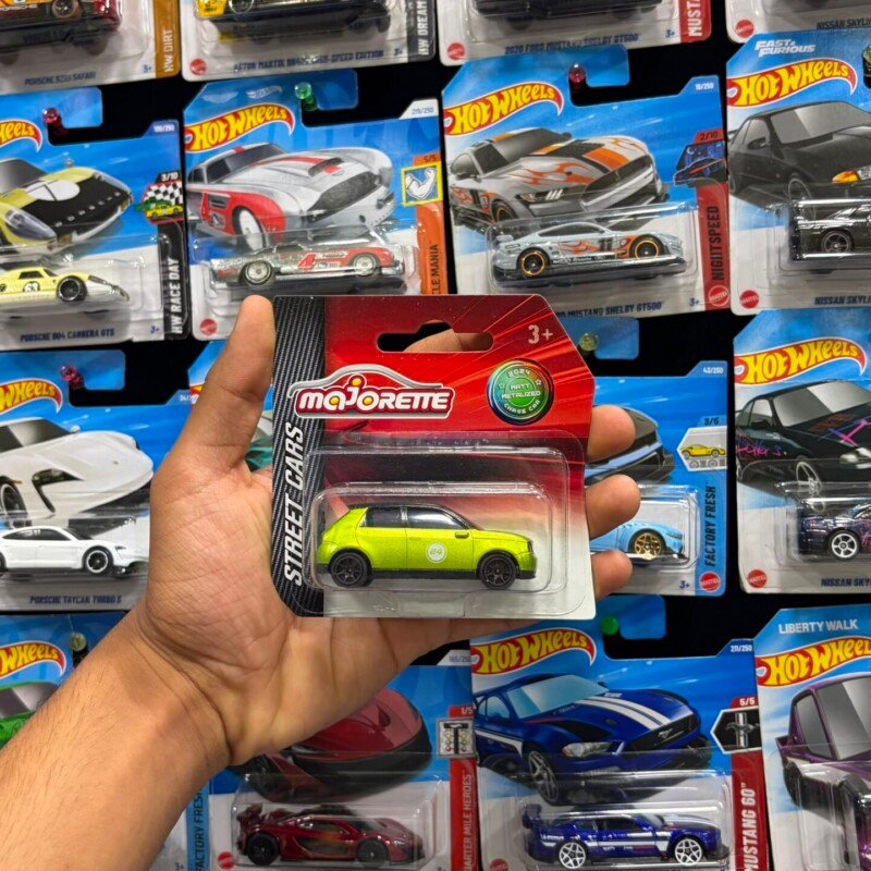 MAJORETTE 2024 CHASE CAR | IMPORTED CARD