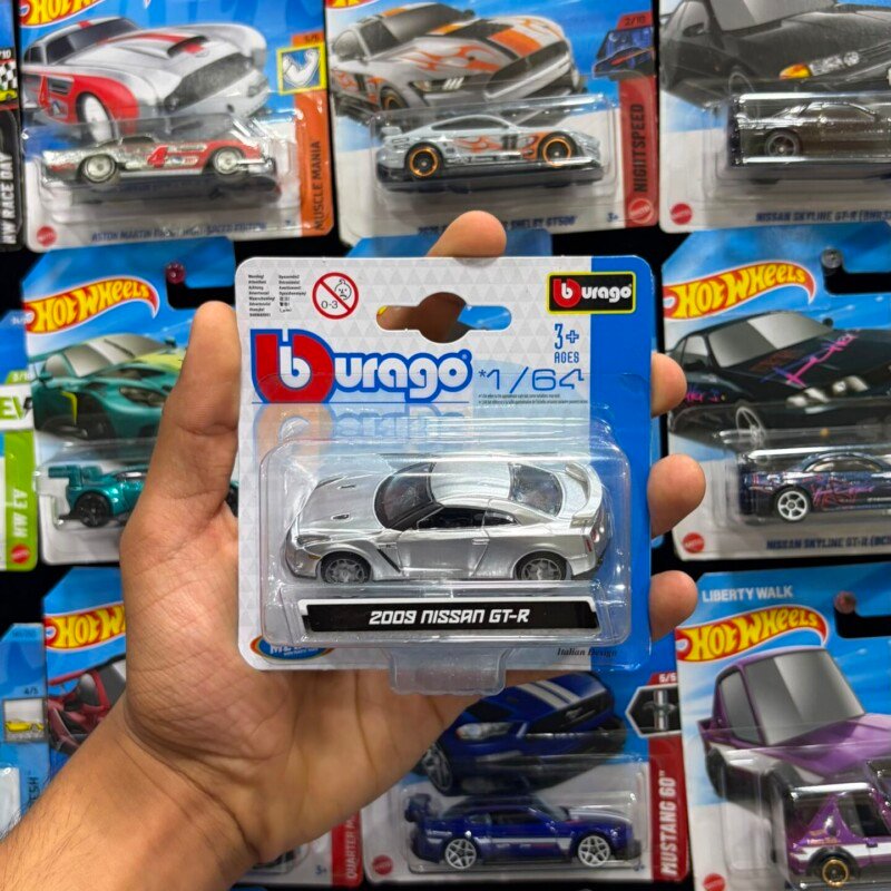 2009 NISSAN GT-R | IMPORTED BURAGO