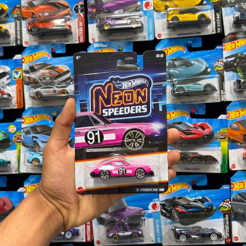 '71 PORSCHE 911 | NEON SPEEDERS | IMPORTED CARD