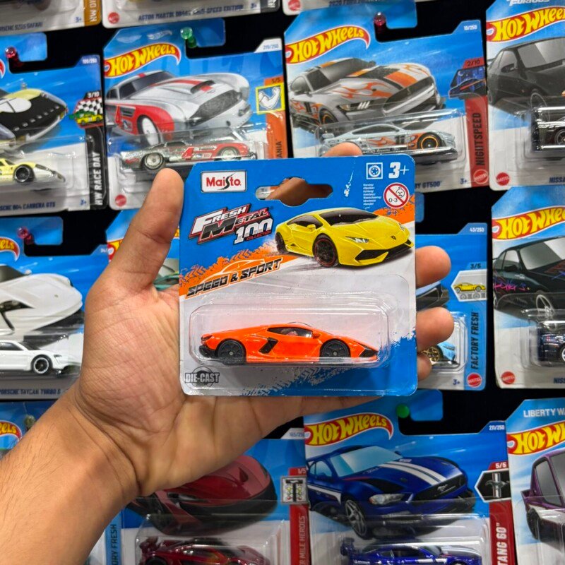 MAISTO LAMBORGHINI | IMPORTED CARD