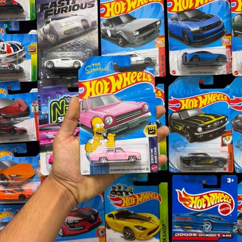 THE SIMPSONS FAMILY CAR