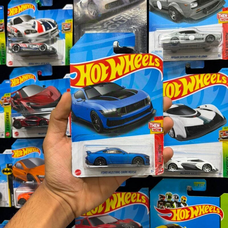 FORD MUSTANG DARK HORSE | UK IMPORTED