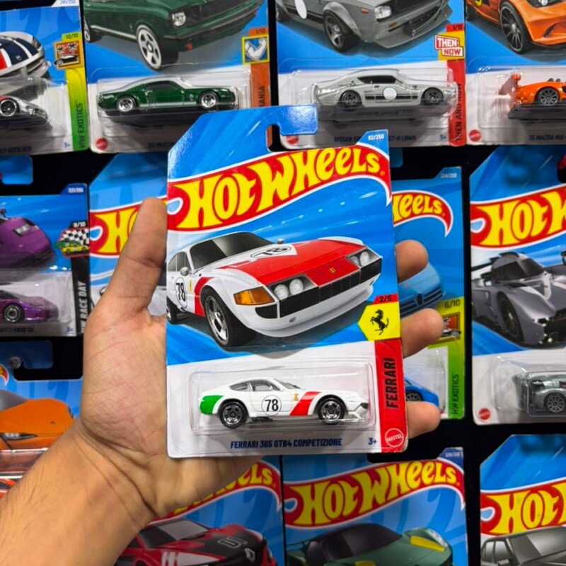 Hot Wheels Ferrari 365 Gtb4 Competizione Mainline 1:64 Scale 1:64 Scale Diecast Model - Mint Blister Pack