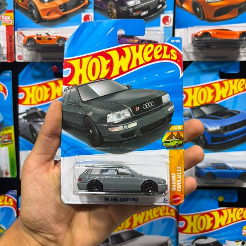 Hot Wheels 84 Audi Avant Rs2 Mainline 1:64 Scale 1:64 Scale Diecast Model - Mint Blister Pack