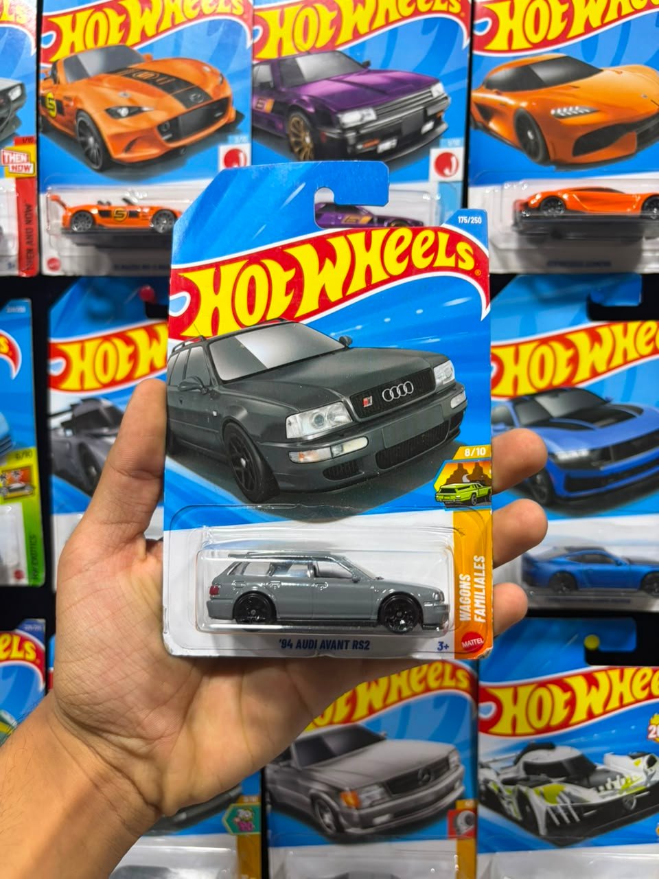 Hot Wheels 84 Audi Avant Rs2 Mainline 1:64 Scale 1:64 Scale Diecast Model - Mint Blister Pack