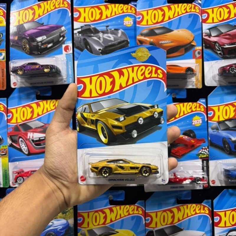 Hot Wheels Dimachinni Veloce Mainline 1:64 Scale 1:64 Scale Diecast Model - Mint Blister Pack