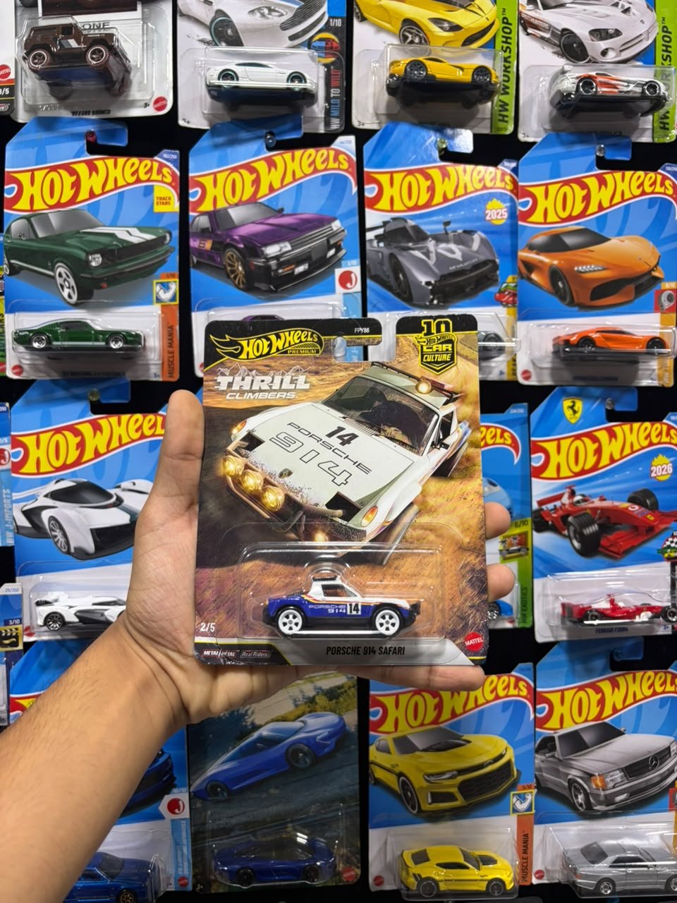 Hot Wheels Porsche 914 Safari Premium 1:64 Scale 1:64 Scale Diecast Model - Mint Blister Pack