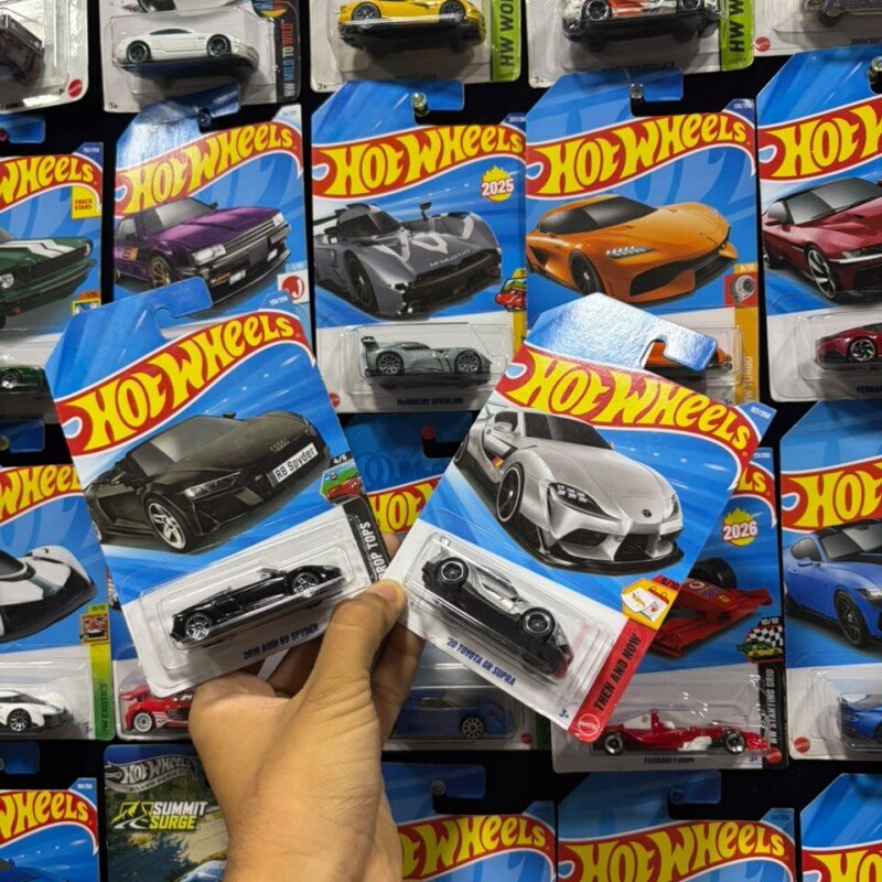 Hot Wheels [combo] 2020 Audi R8 Spyder & ’20 Toyota Gr Supra Mainline 1:64 Scale 1:64 Scale Diecast Model - Mint Blister Pack