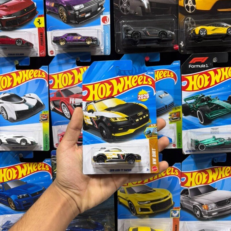 Hot Wheels 2019 Audi Tt Safari Mainline 1:64 Scale 1:64 Scale Diecast Model - Mint Blister Pack