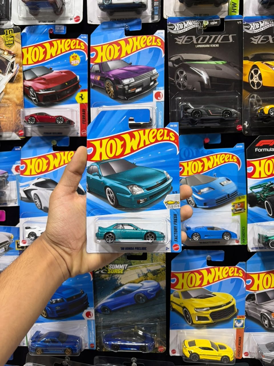 Hot Wheels '98 Honda Prelude Mainline 1:64 Scale 1:64 Scale Diecast Model - Mint Blister Pack