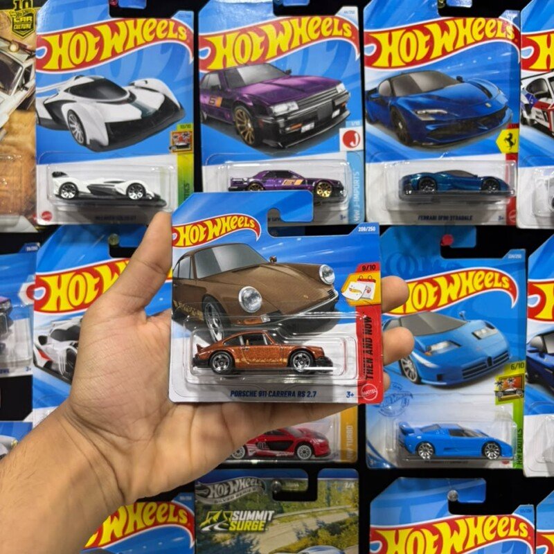 Hot Wheels Porsche 911 Carrera Rs 2.7 1:64 Scale Diecast Model - Mint Blister Pack